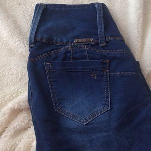 4 button high waisted skinny jeans